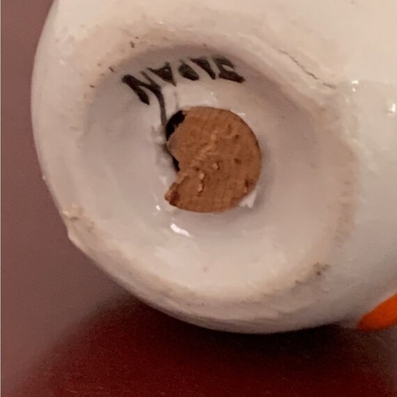 rooster salt and pepper shakers - original cork bottom - made in Japan - Picture 3 of 8